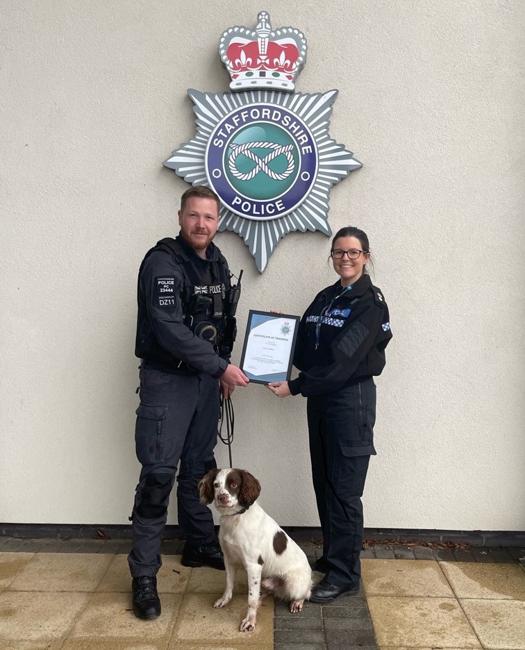 PC Craig Neeson (left) with PD Pablo and Ch Supt Emily McCormick (right)